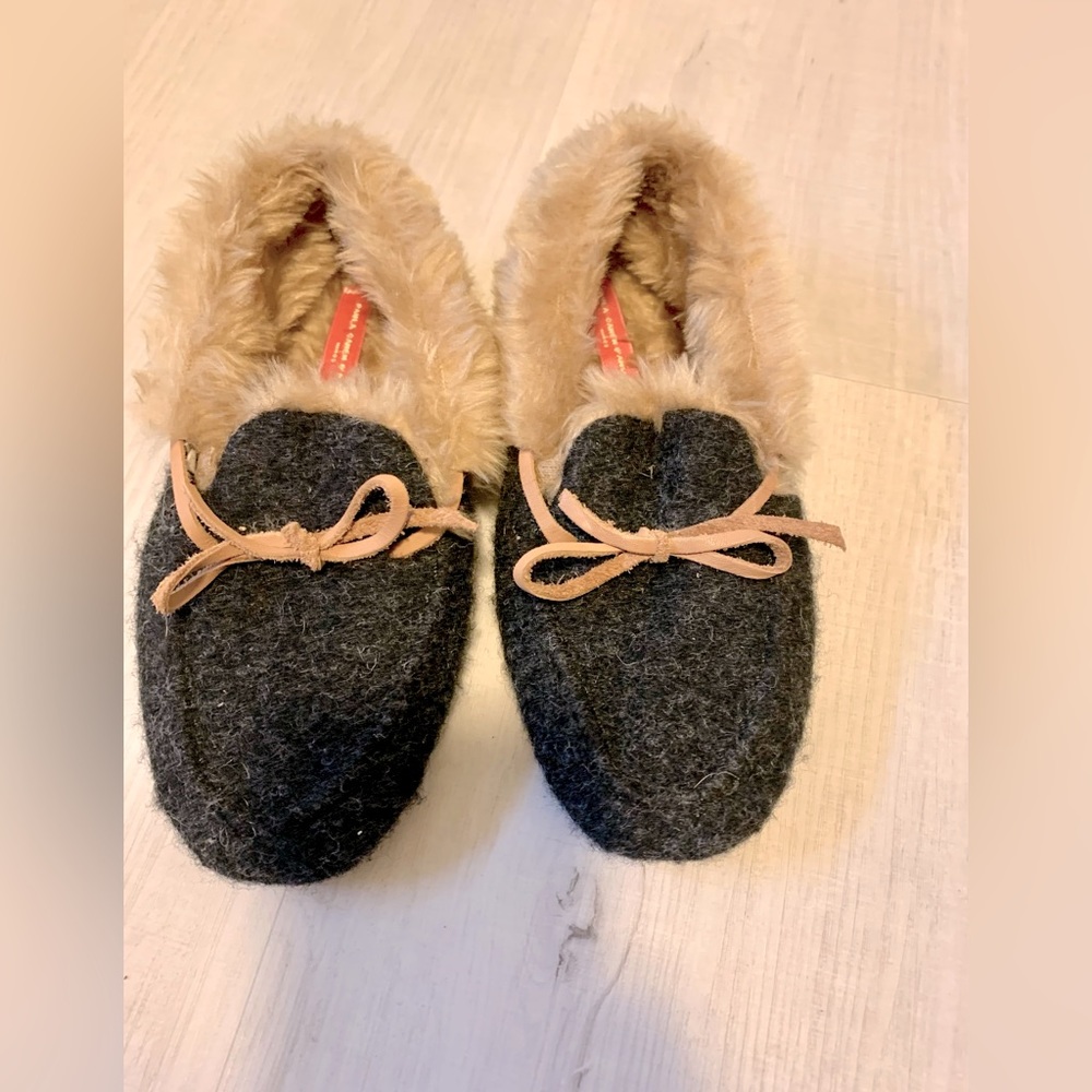 Fur slippers size 2